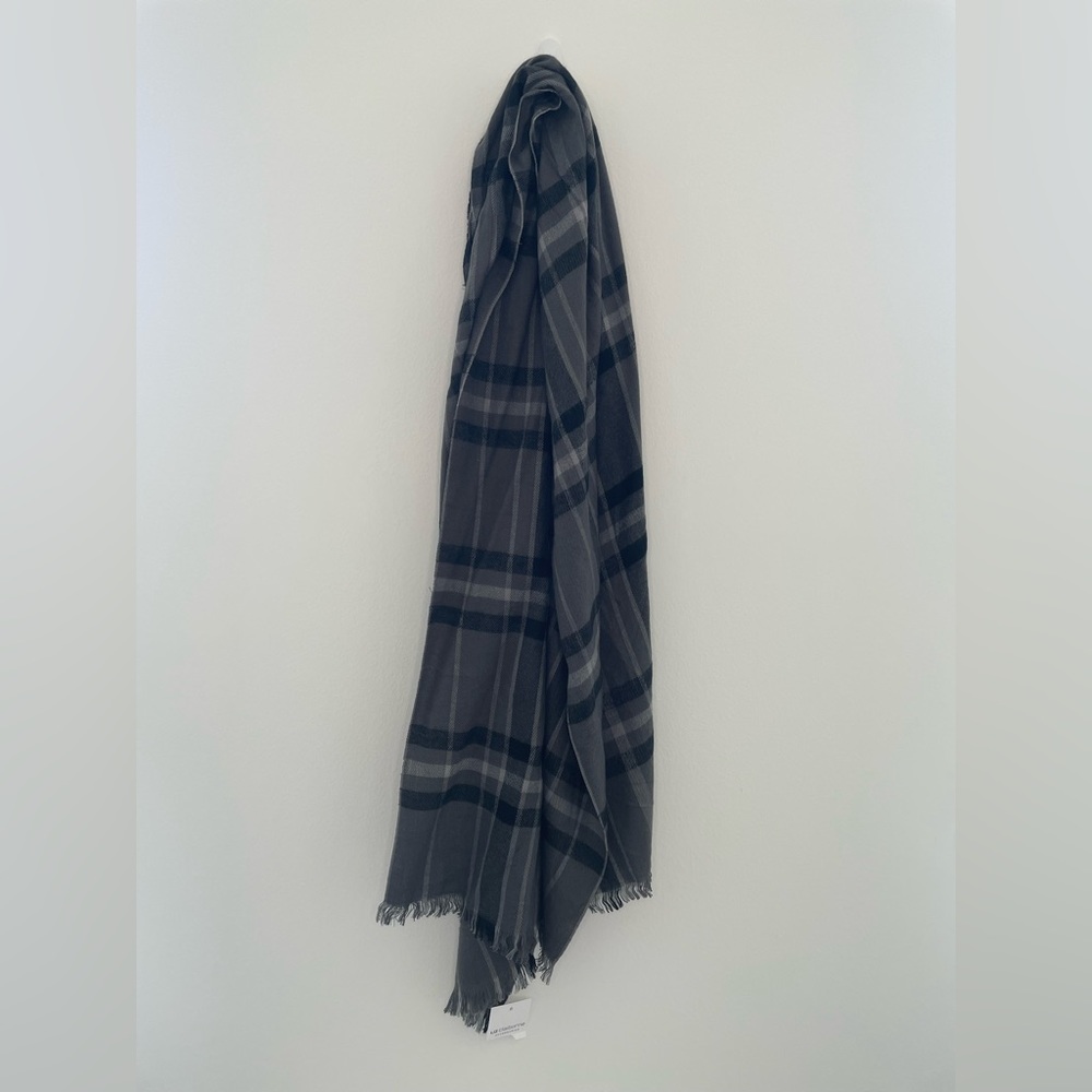 Plaid Gray Scarf